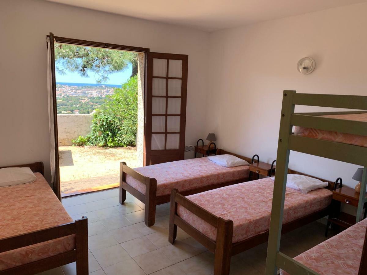Relais International De La Jeunesse Καλβί Εξωτερικό φωτογραφία